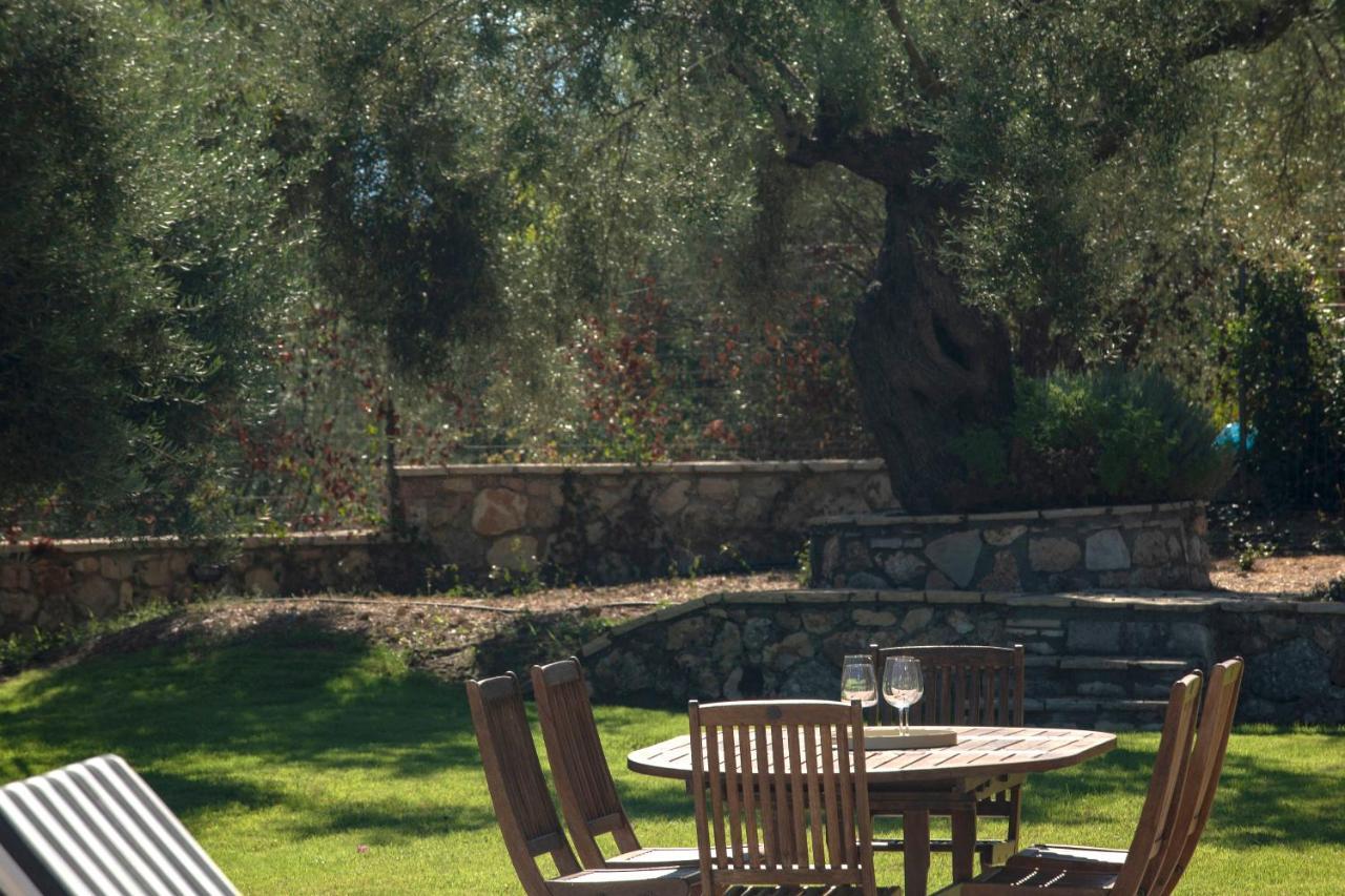 Villa Artemis Nikiana Exterior foto