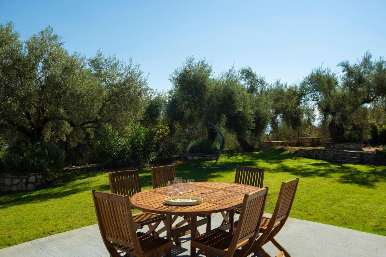 Villa Artemis Nikiana Exterior foto